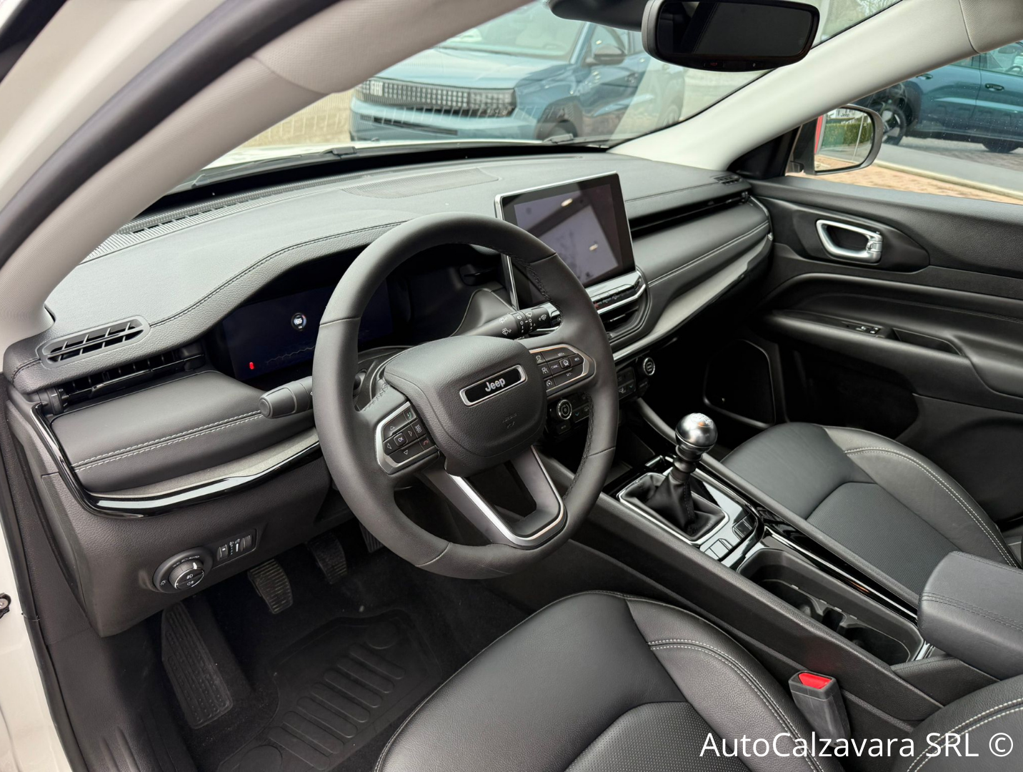 Jeep Compass 1.6 Multijet II 2WD S / ALPINE WHITE CON TETTO NERO / GT991DC