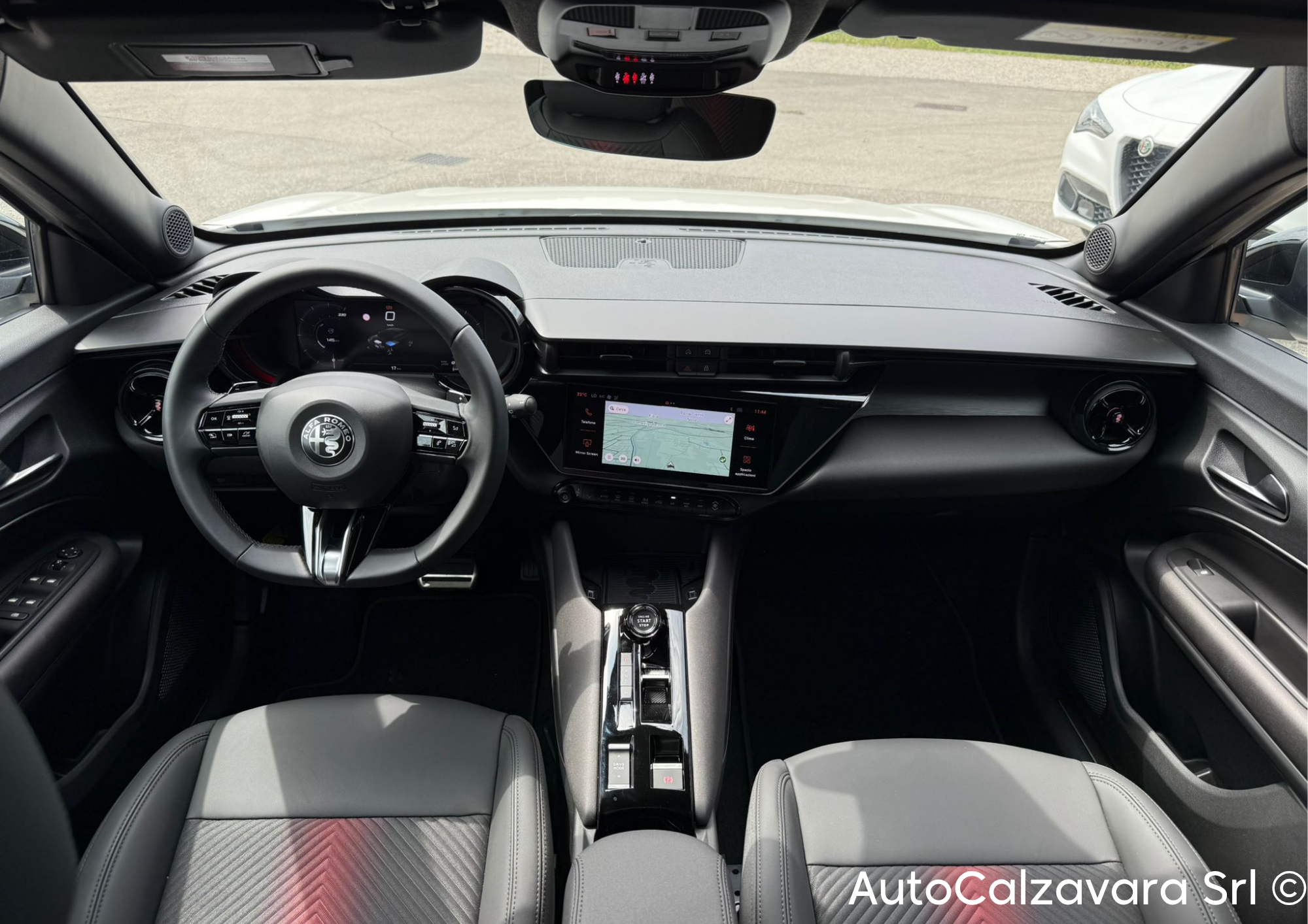 Alfa Romeo Junior 1.2 145 CV Hybrid eDCT6 Speciale / BIANCO SEMPIONE / RJA22454