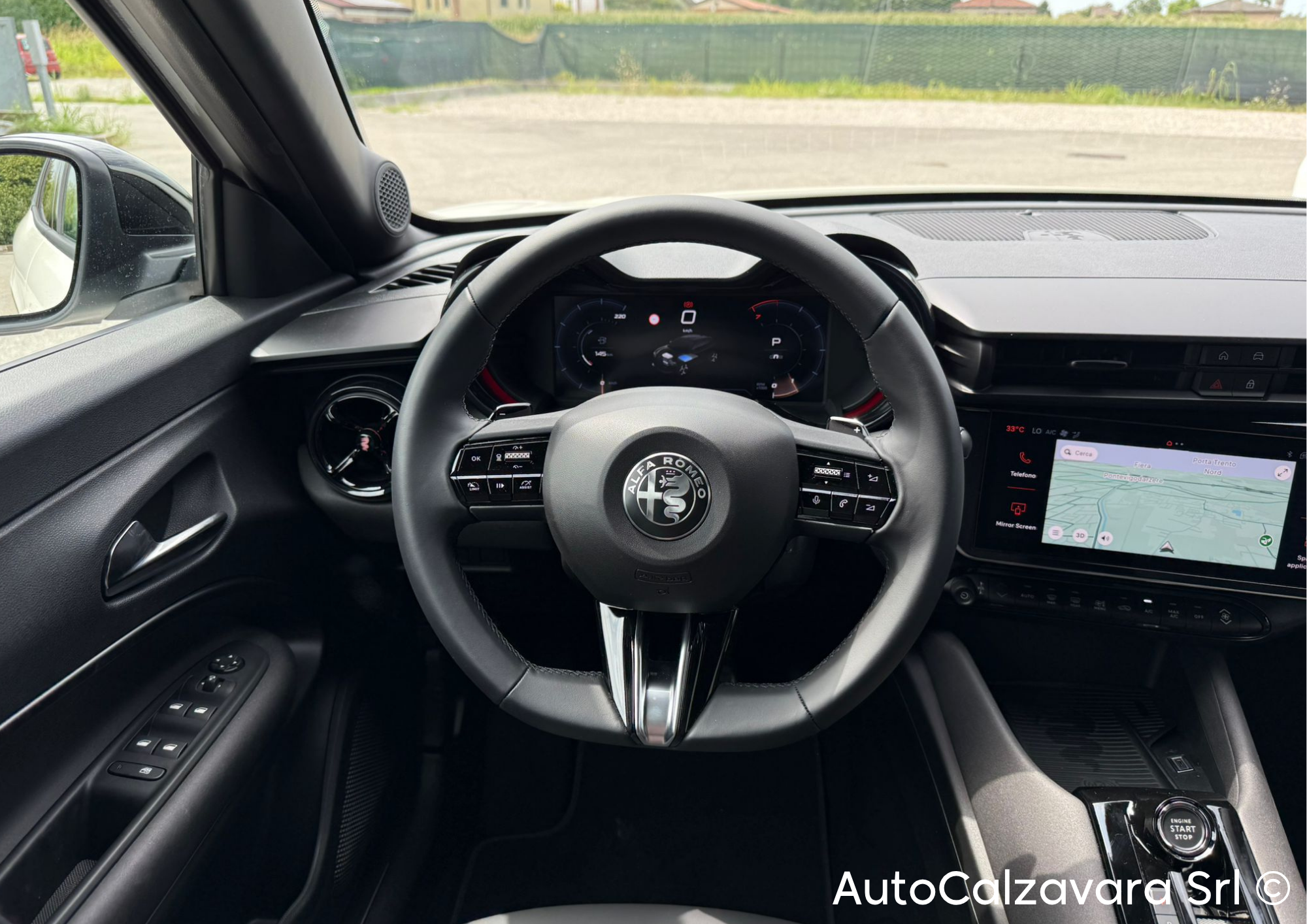 Alfa Romeo Junior 1.2 145 CV Hybrid eDCT6 Speciale / BIANCO SEMPIONE / RJA22454