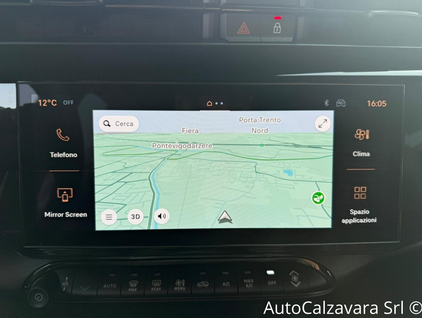 Alfa Romeo Junior 1.2 145 CV Hybrid eDCT6 Q4 / NERO TORTONA / RJA40548