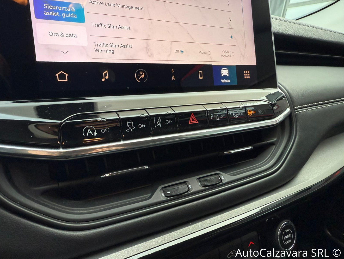 Jeep Compass 1.6 Multijet II 2WD S / ALPINE WHITE CON TETTO NERO / GT991DC