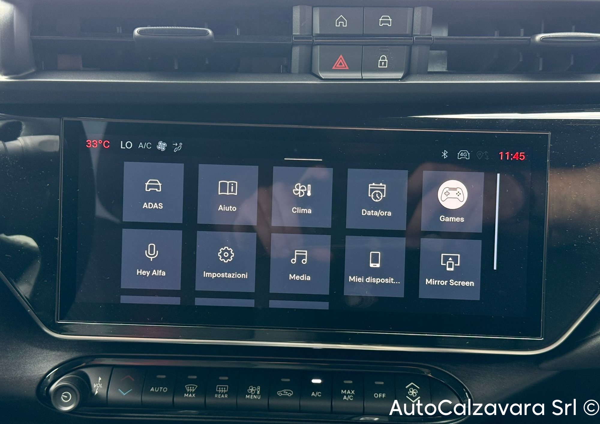 Alfa Romeo Junior 1.2 145 CV Hybrid eDCT6 Speciale / BIANCO SEMPIONE / RJA22454