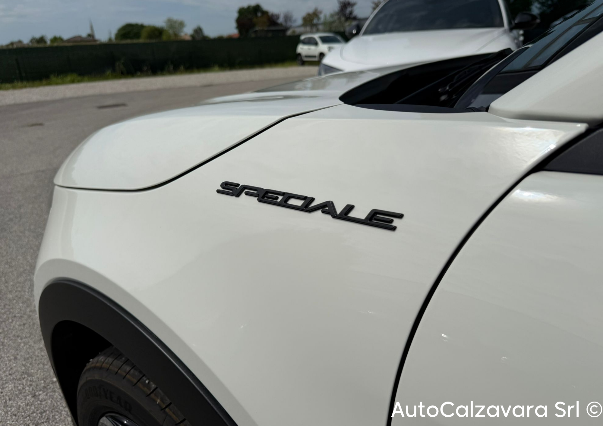 Alfa Romeo Junior 1.2 145 CV Hybrid eDCT6 Speciale / BIANCO SEMPIONE / RJA22454