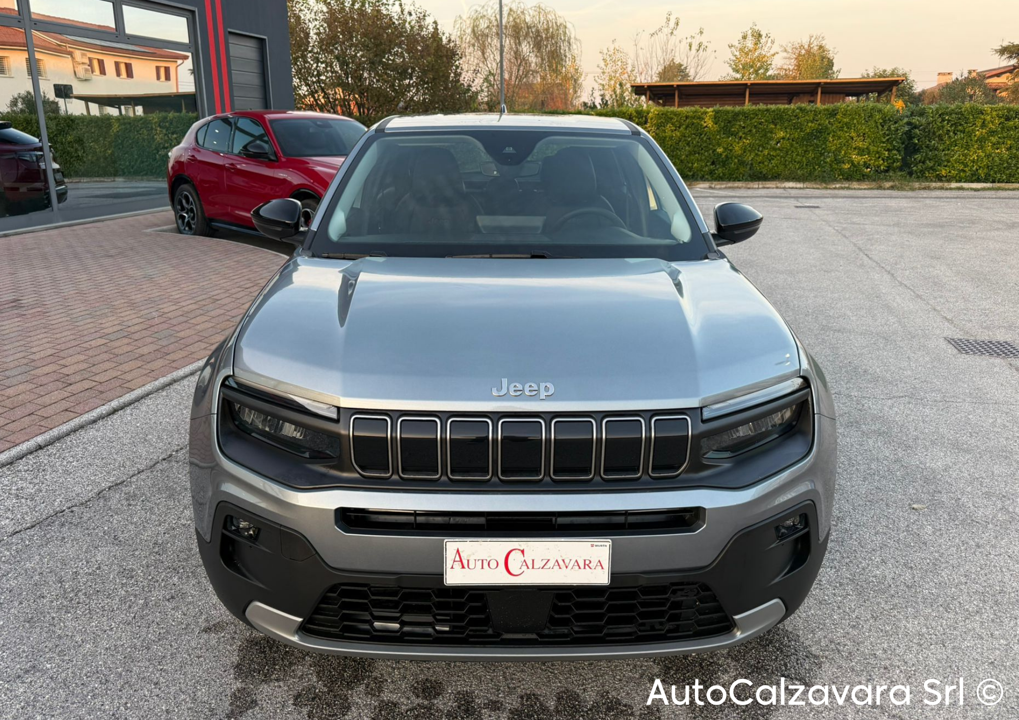 Jeep Avenger 1.2 Turbo 100 CV MHEV Altitude / GRIGIO GRANITE / SJL85856