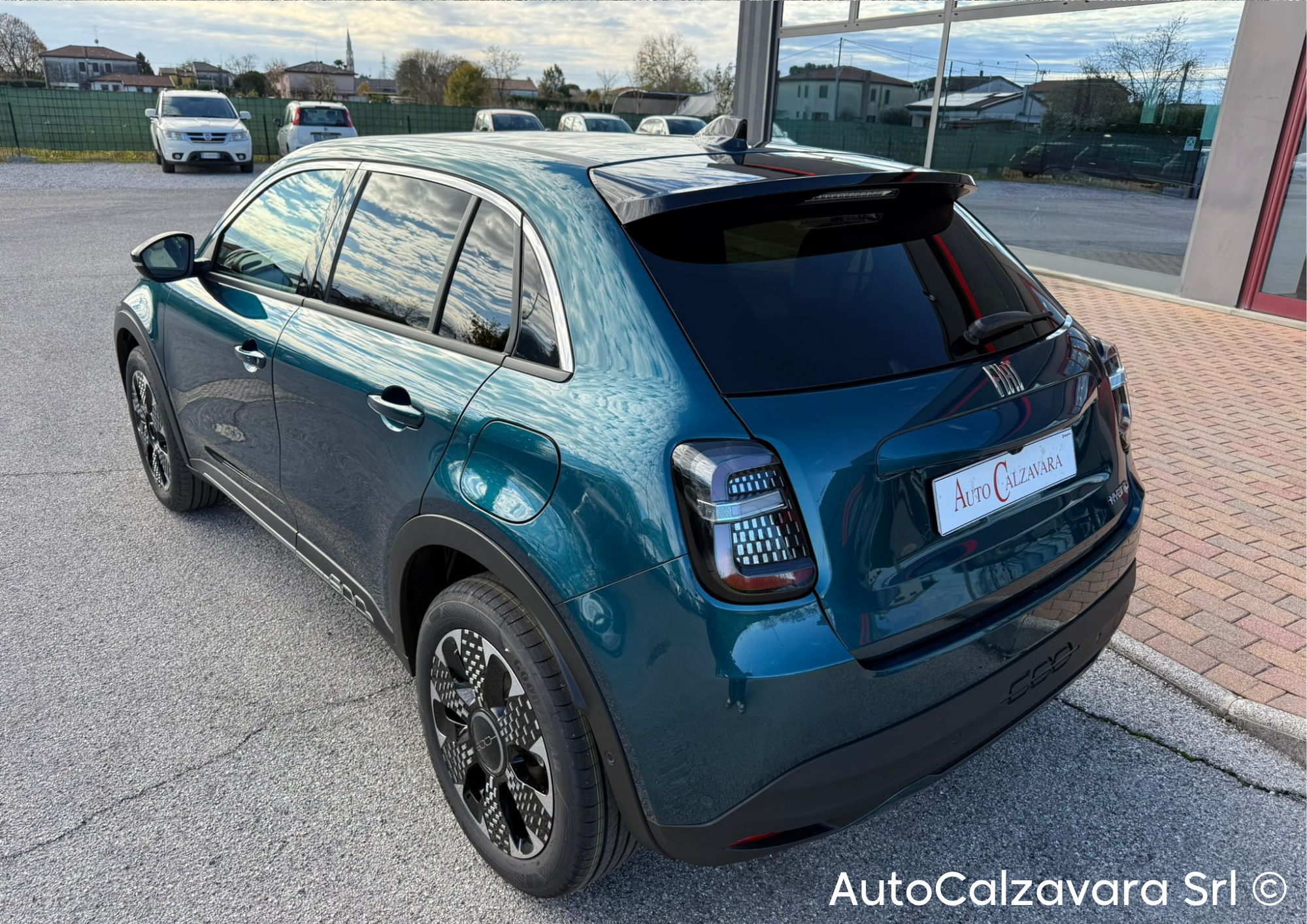 Fiat 600 Hybrid 110 CV DCT MHEV La Prima II / VERDE MARE / HA139FX