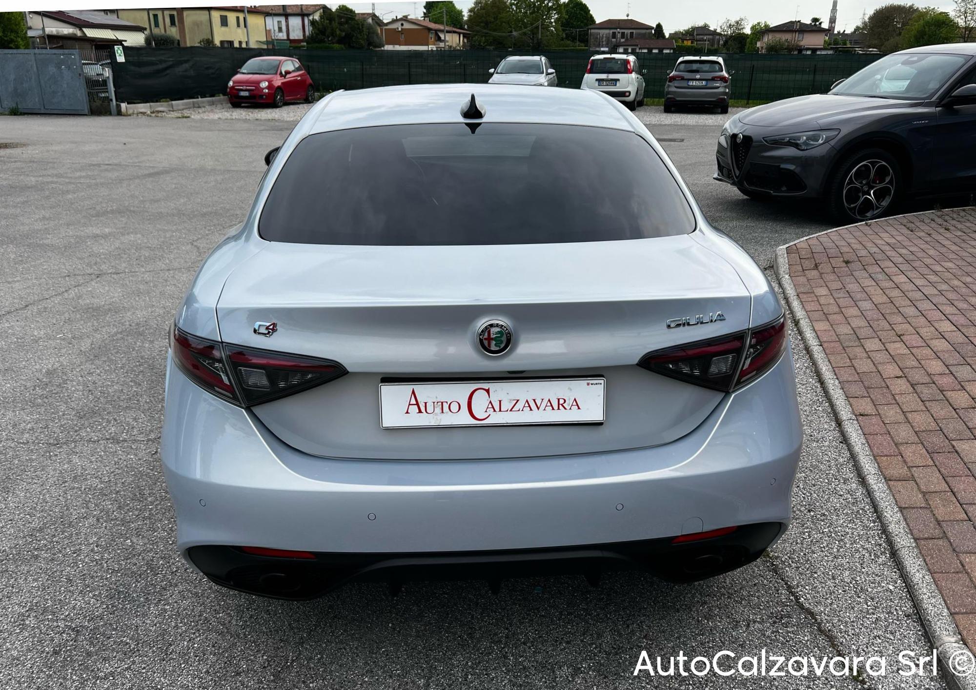 Alfa Romeo Giulia 2.0 Turbo 280 CV AT8 AWD Q4 Veloce / PERLA LUNARE / R7686147