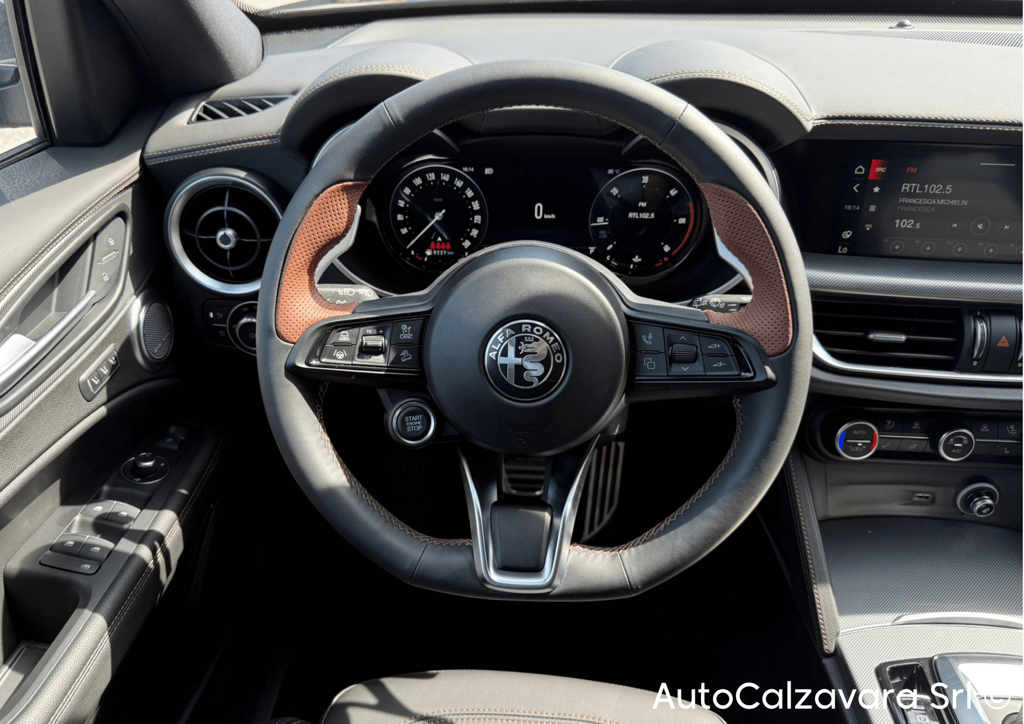 Alfa Romeo Stelvio 2.2 Turbodiesel 210 CV AT8 Q4 Intensa / NERO VULCANO / R7E03557