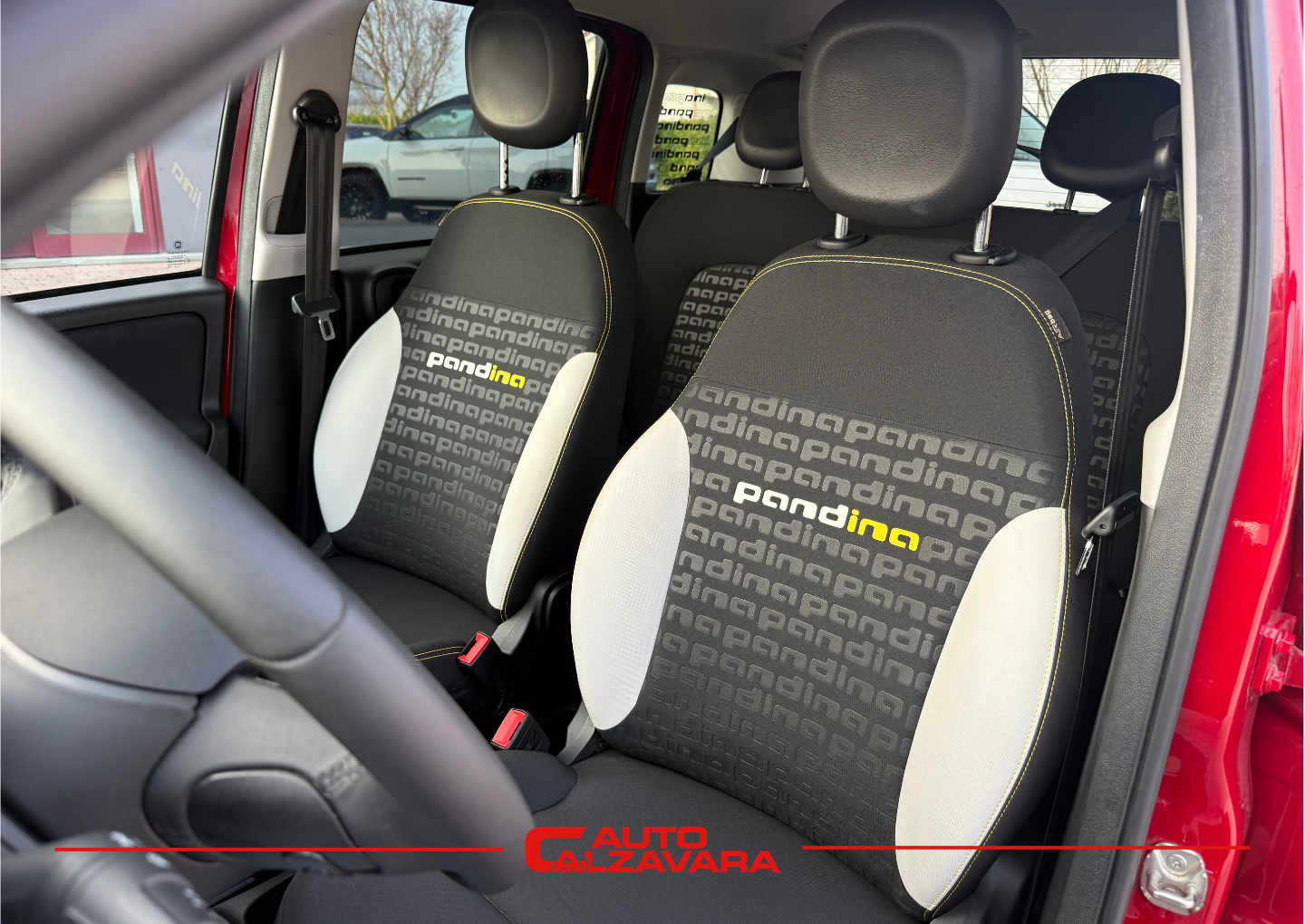 Fiat Panda Cross 1.0 FireFly S&S Hybrid / ROSSO PASSIONE / GY754ZZ