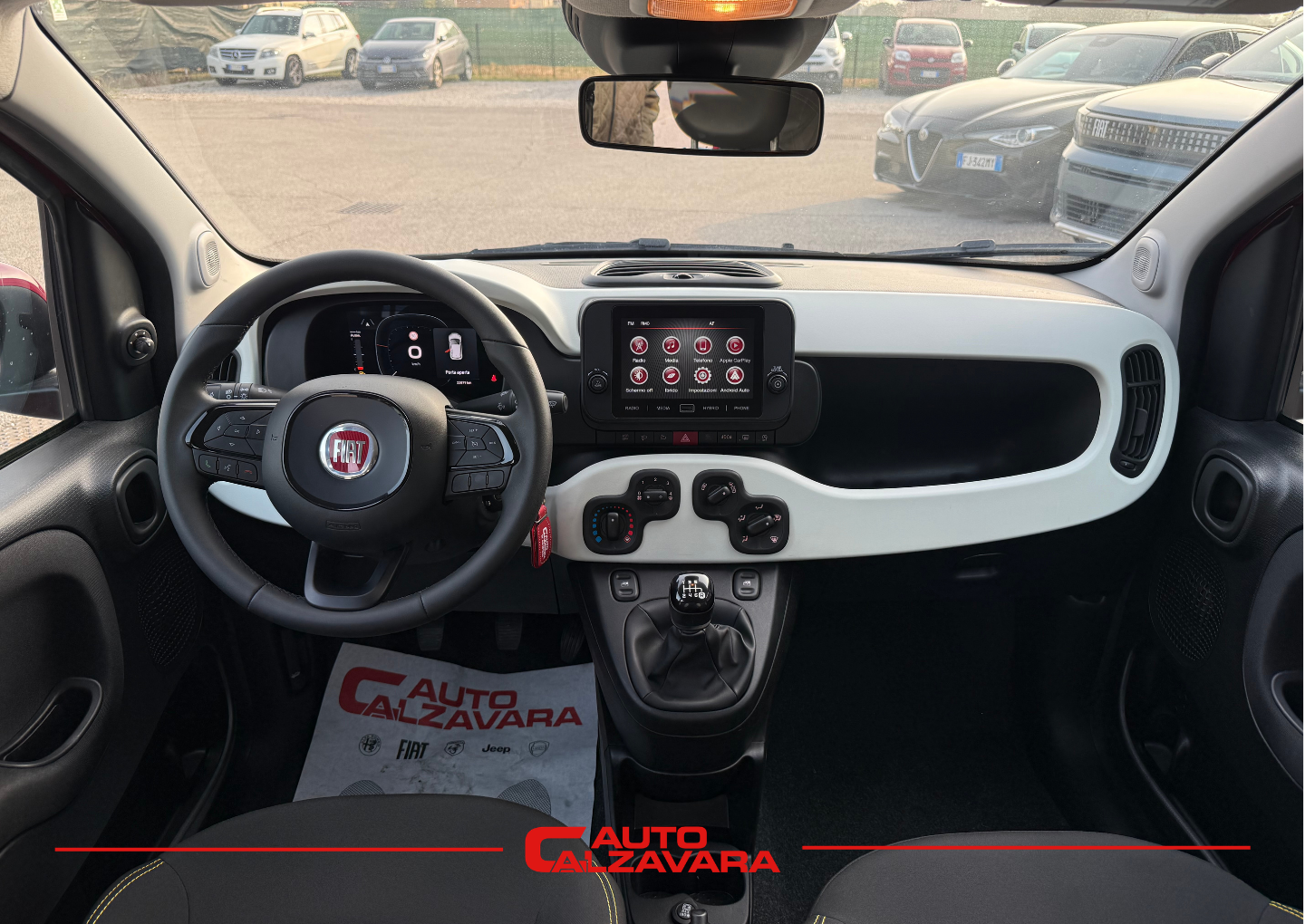 Fiat Panda Cross 1.0 FireFly S&S Hybrid / ROSSO PASSIONE / GY754ZZ