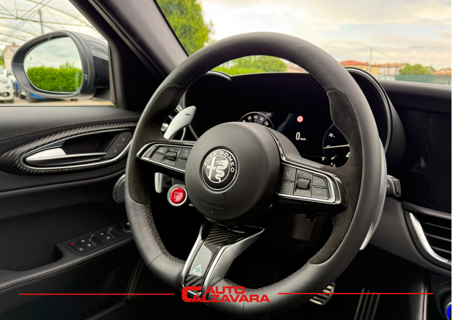 Alfa Romeo Giulia 2.9 V6 Bi-Turbo AT8 Quadrifoglio / NERO VULCANO / R7691018