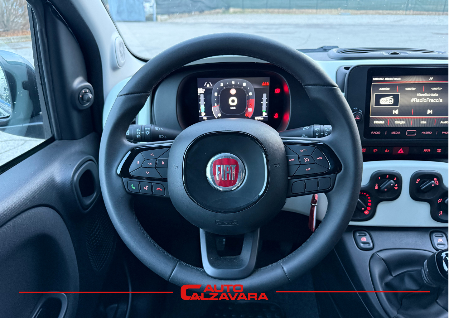 Fiat Panda Cross 1.0 FireFly S&S Hybrid / VERDE FORESTA / GY627XP