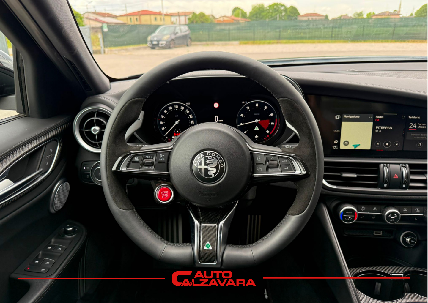 Alfa Romeo Giulia 2.9 V6 Bi-Turbo AT8 Quadrifoglio / NERO VULCANO / R7691018