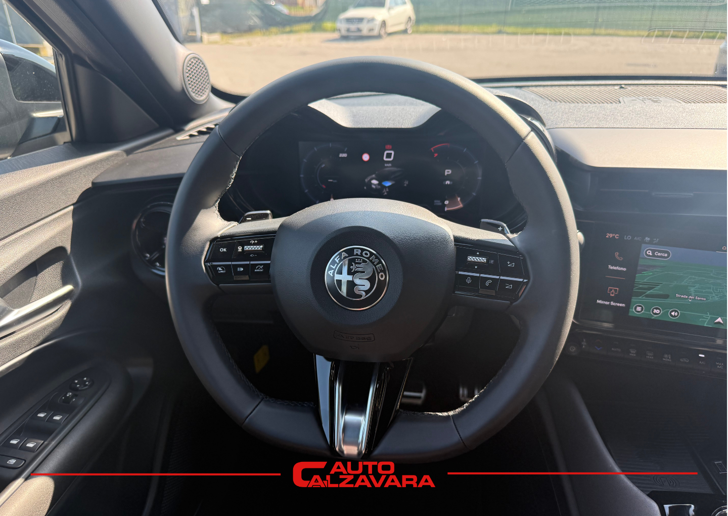 Alfa Romeo Junior 1.2 145 CV Hybrid eDCT6 Speciale / MARFIL SCALA AVORIO / RJA33524