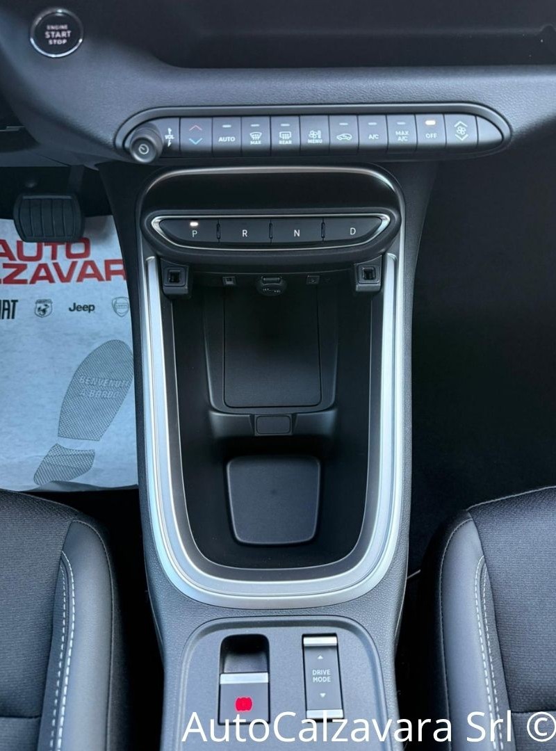 Jeep Avenger 1.2 Turbo 110 CV MHEV Altitude / NERO VULCANO / HC571KM