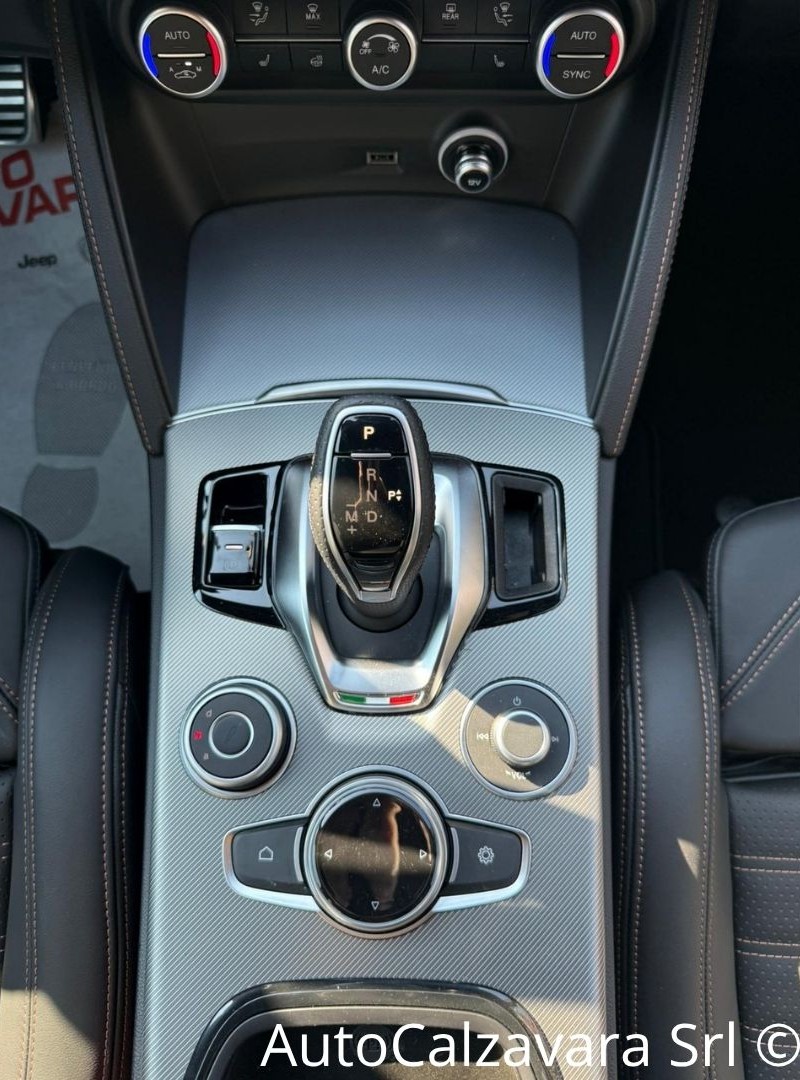 Alfa Romeo Stelvio 2.2 Turbodiesel 210 CV AT8 Q4 Intensa / ROSSO ETNA / R7E02081