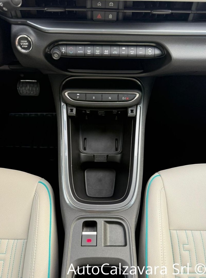 Fiat 600 Hybrid 100 CV DCT MHEV La Prima / CREMA CAPUCCINO / GY469CV