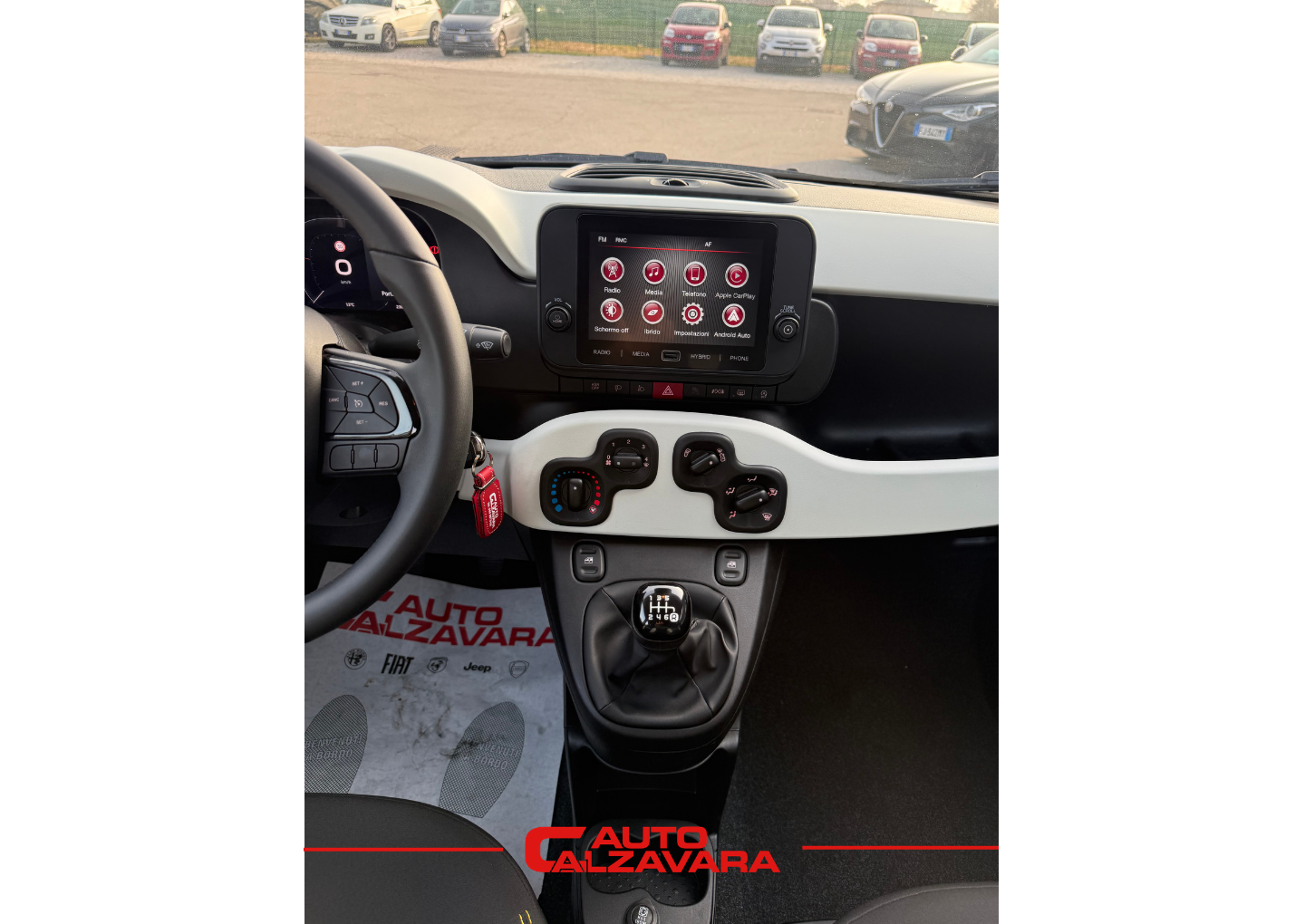 Fiat Panda Cross 1.0 FireFly S&S Hybrid / ROSSO PASSIONE / GY754ZZ