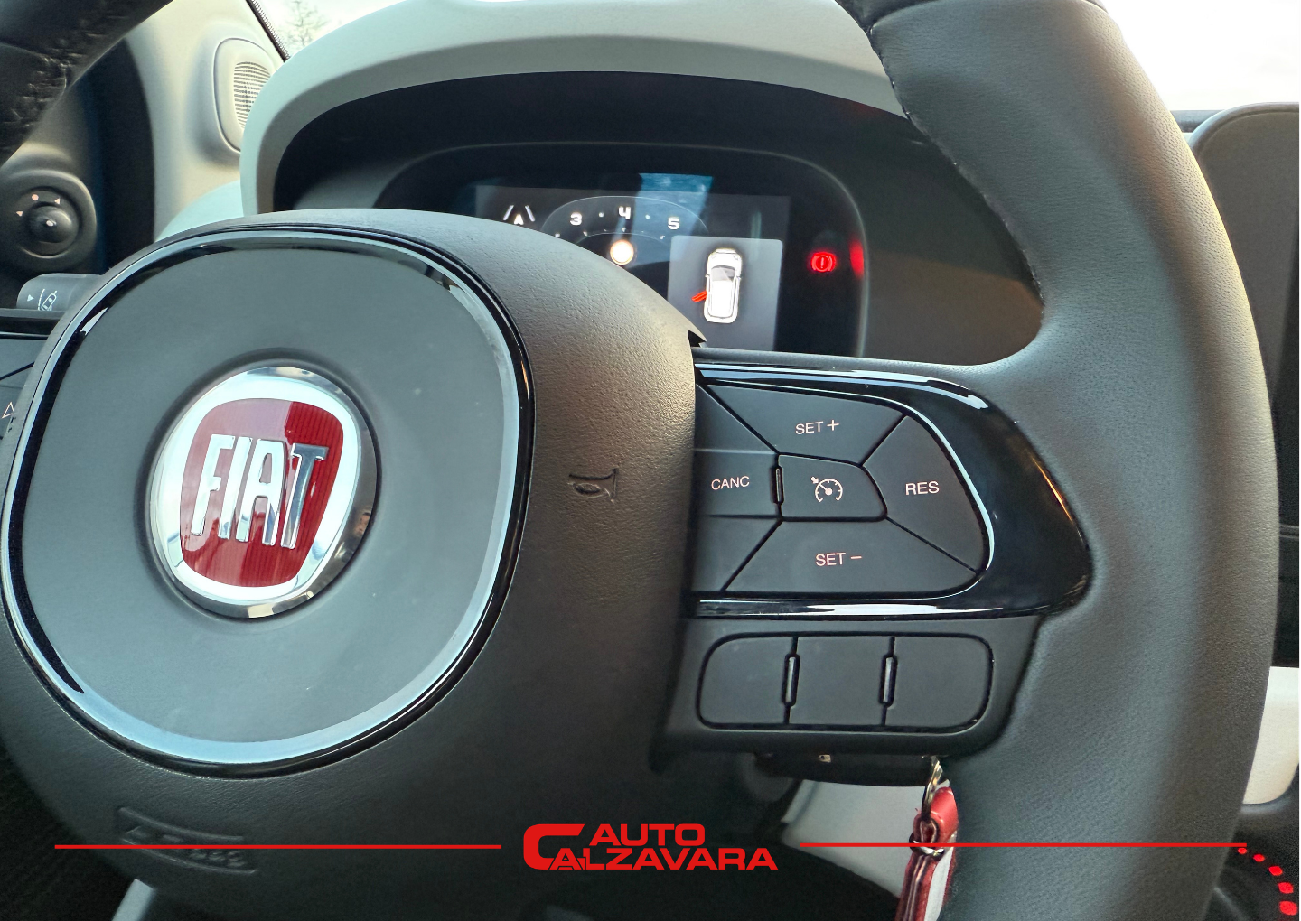 Fiat Panda Cross 1.0 FireFly S&S Hybrid / BLU ITALIA / GZ282BX