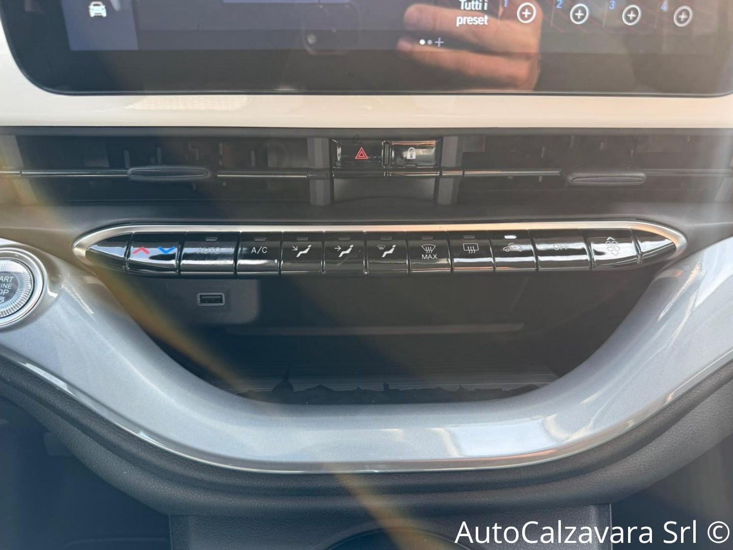 Fiat 500 Berlina Hybrid Torino / BIANCO GELATO / TX262635