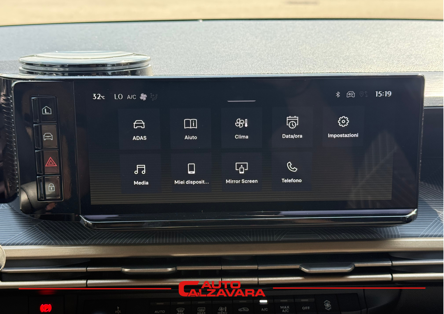 Lancia Ypsilon 4ª serie Hybrid e-DCT LX / BLU LANCIA / HA601FX