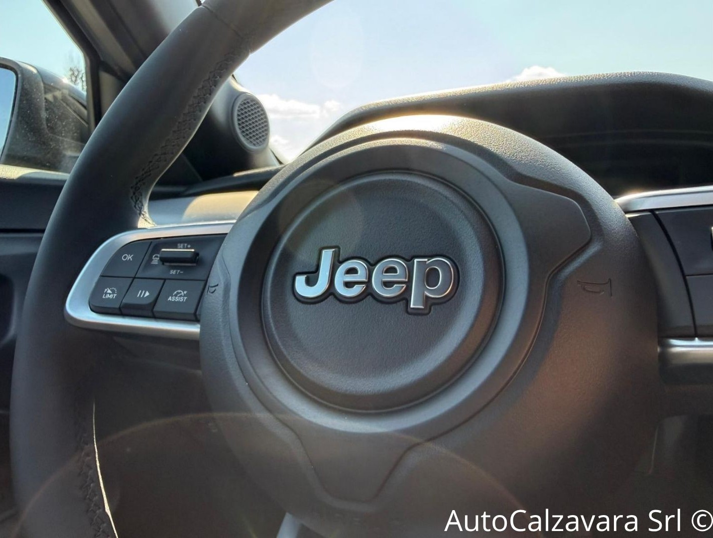 Jeep Avenger 1.2 Turbo 110 CV MHEV Altitude / GRIGIO STORM / HC950PY