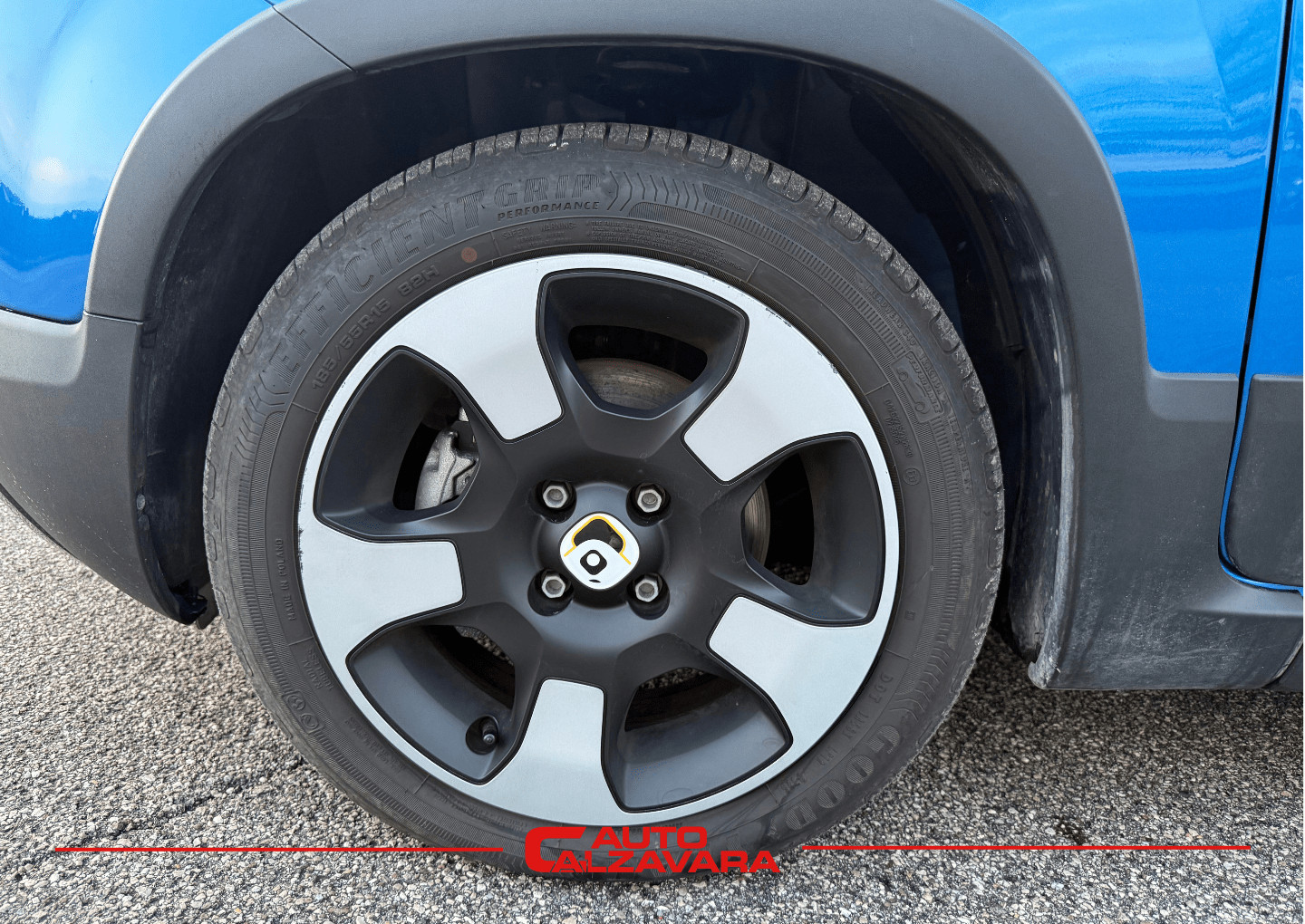 Fiat Panda Cross 1.0 FireFly S&S Hybrid / BLU ITALIA / GY896FL