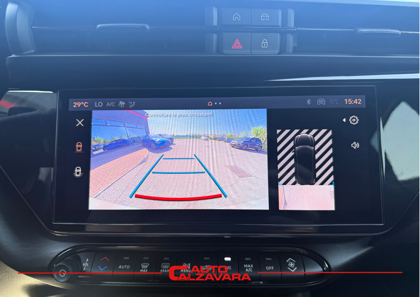 Alfa Romeo Junior 1.2 145 CV Hybrid eDCT6 Speciale / MARFIL SCALA AVORIO / RJA33524