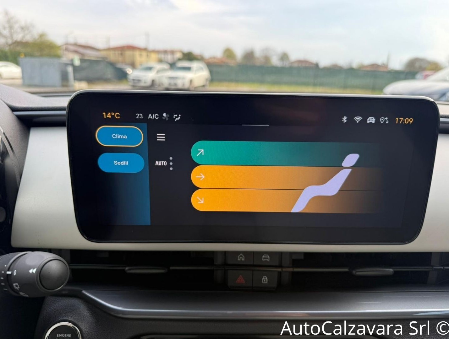 Fiat 600 Hybrid 100 CV DCT MHEV La Prima / CREMA CAPUCCINO / GY469CV