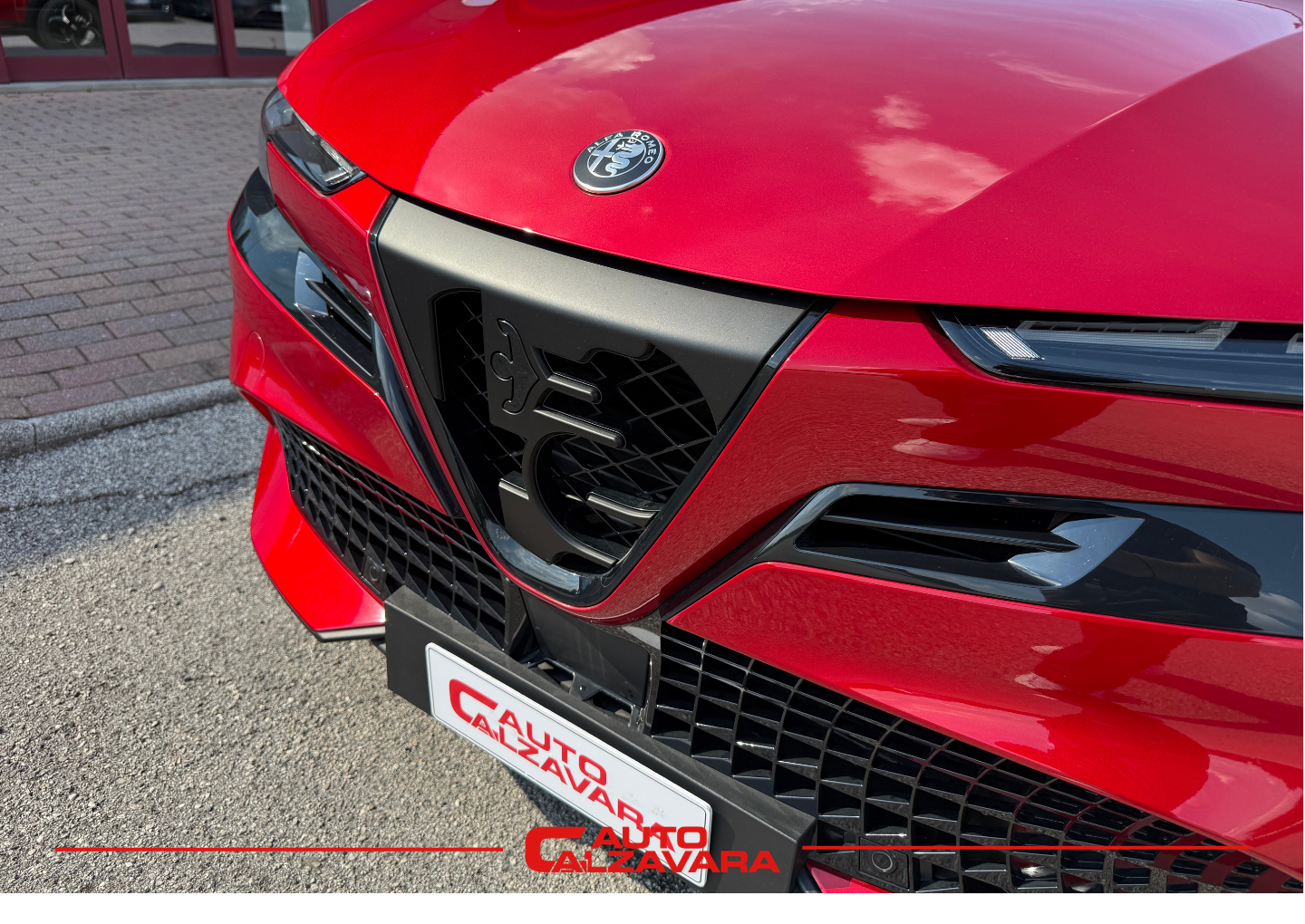 Alfa Romeo Junior 1.2 145 CV Hybrid eDCT6 Speciale / ROSSO BRERA / RJA42363