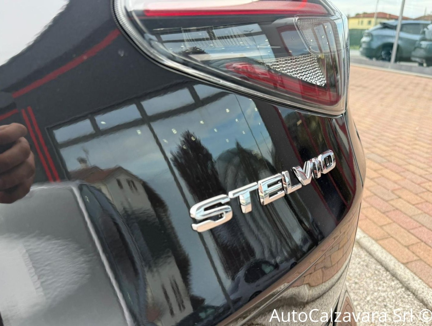 Alfa Romeo Stelvio 2.2 Turbodiesel 210 CV AT8 Q4 Veloce / NERO VULCANO / S7E07251