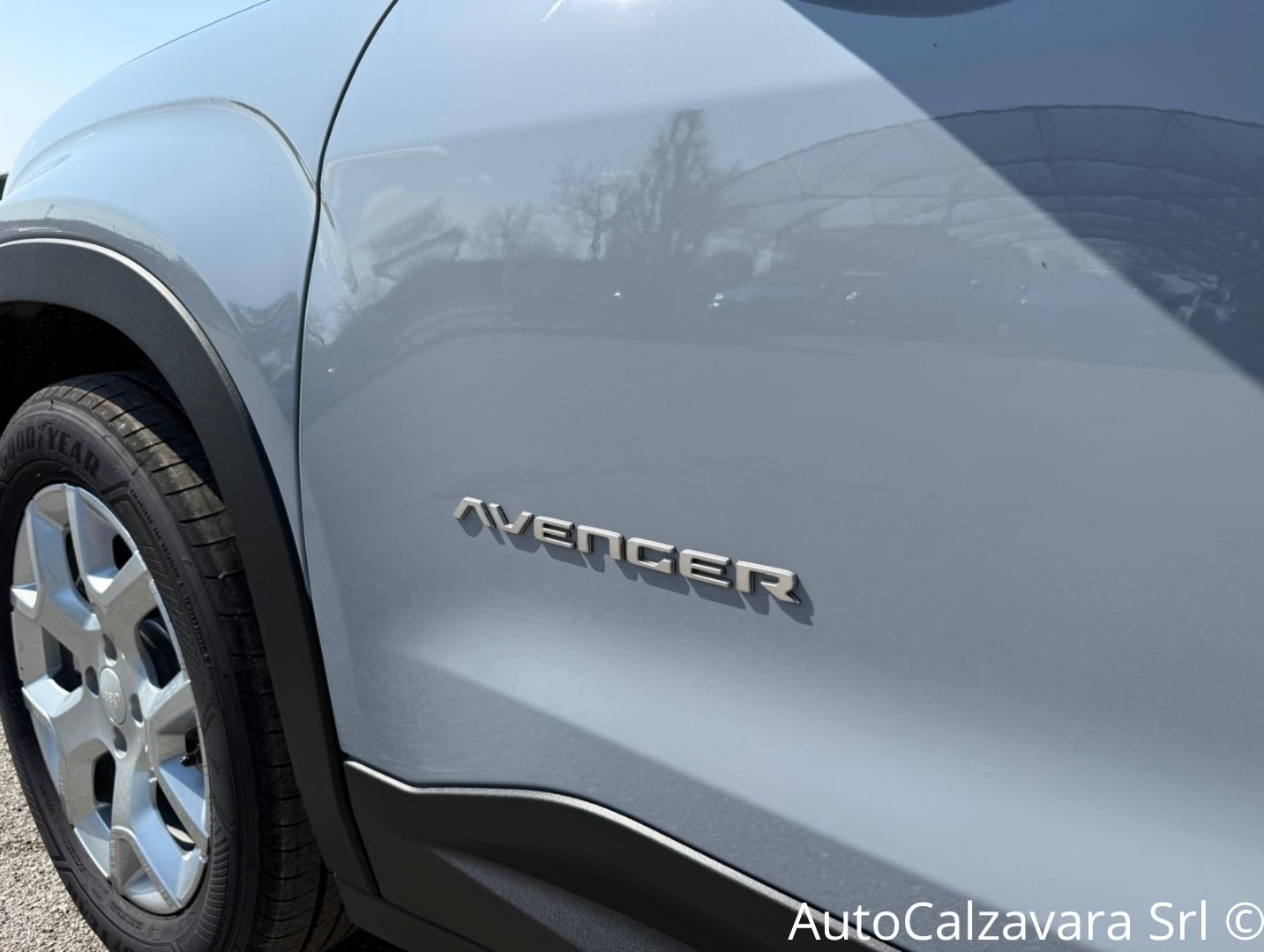 Jeep Avenger 1.2 Turbo 110 CV MHEV Altitude / GRIGIO STORM / HC950PY