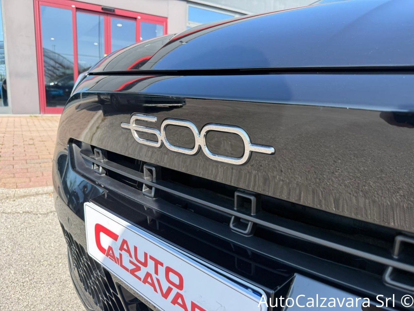 Fiat 600 Hybrid 100 CV DCT MHEV La Prima / NERO CINEMA / GY485CV