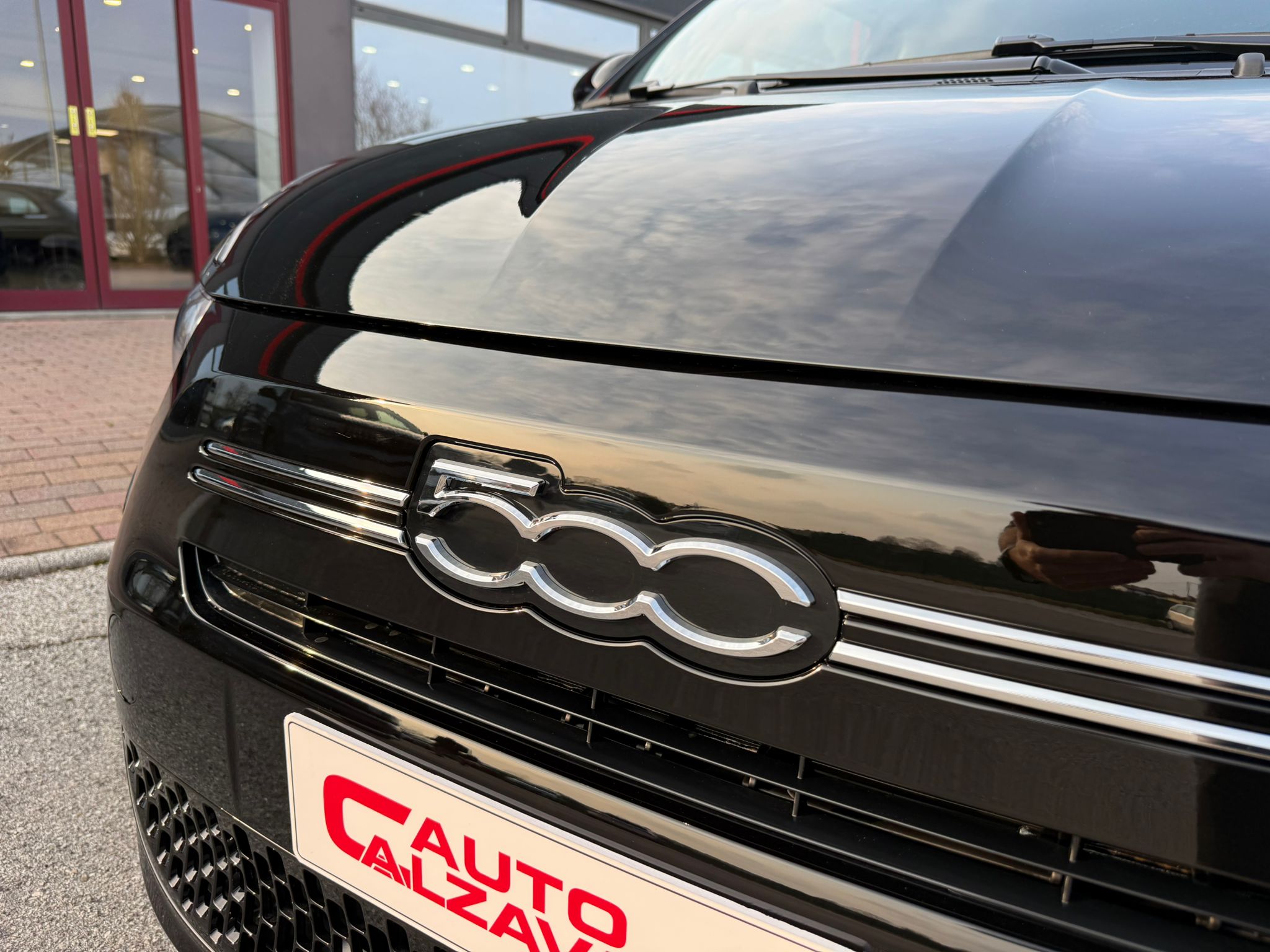 Fiat 500 Berlina Hybrid Torino / NERO ONYX / TX262578