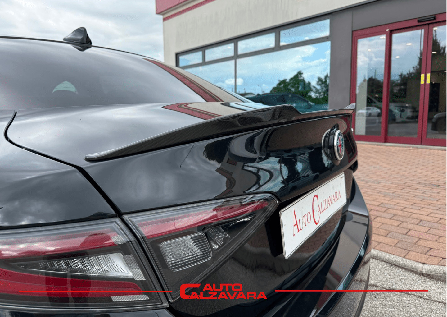 Alfa Romeo Giulia 2.9 V6 Bi-Turbo AT8 Quadrifoglio / R7691018