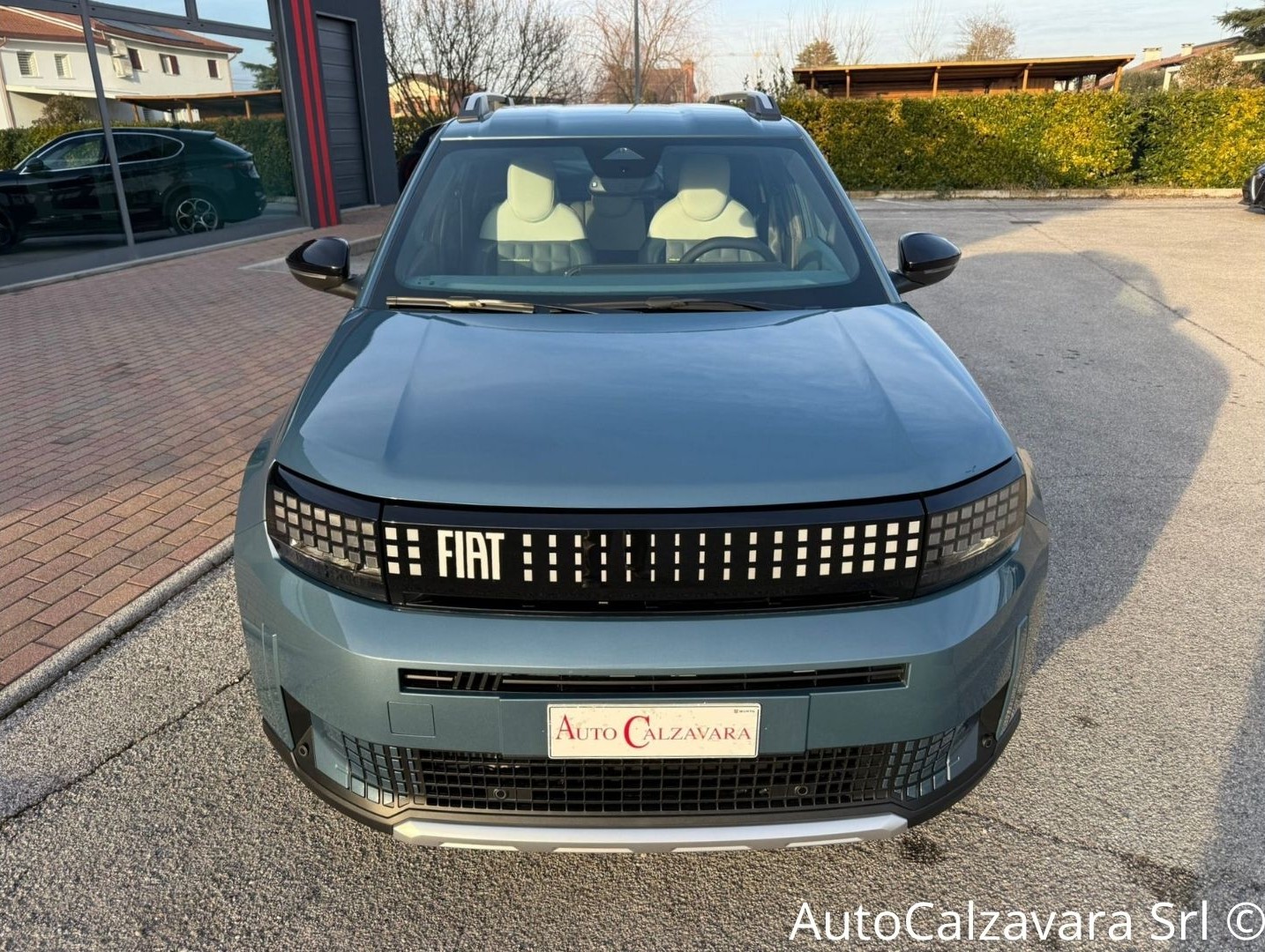 Fiat Grande Panda 1.2 Hybrid 100 CV S&S La Prima / BLU LAGO / SZA18451