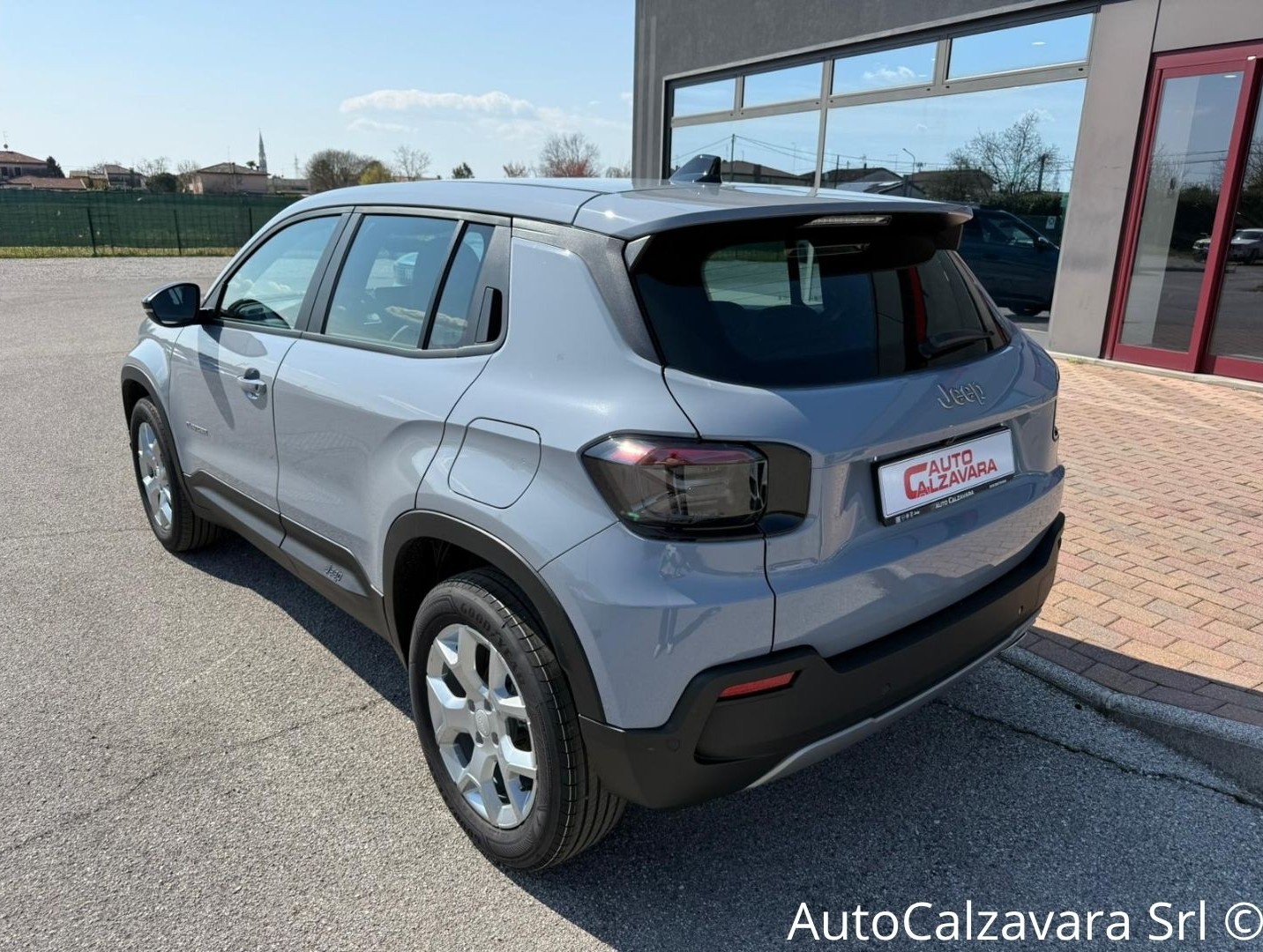 Jeep Avenger 1.2 Turbo 110 CV MHEV Altitude / GRIGIO STORM / HC950PY