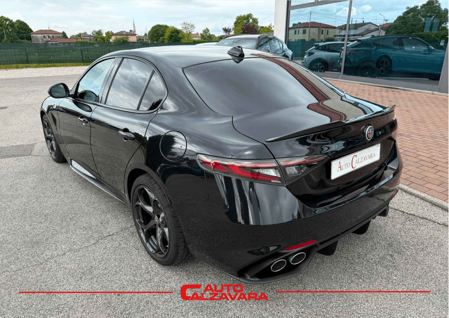 Alfa Romeo Giulia 2.9 V6 Bi-Turbo AT8 Quadrifoglio / R7691018