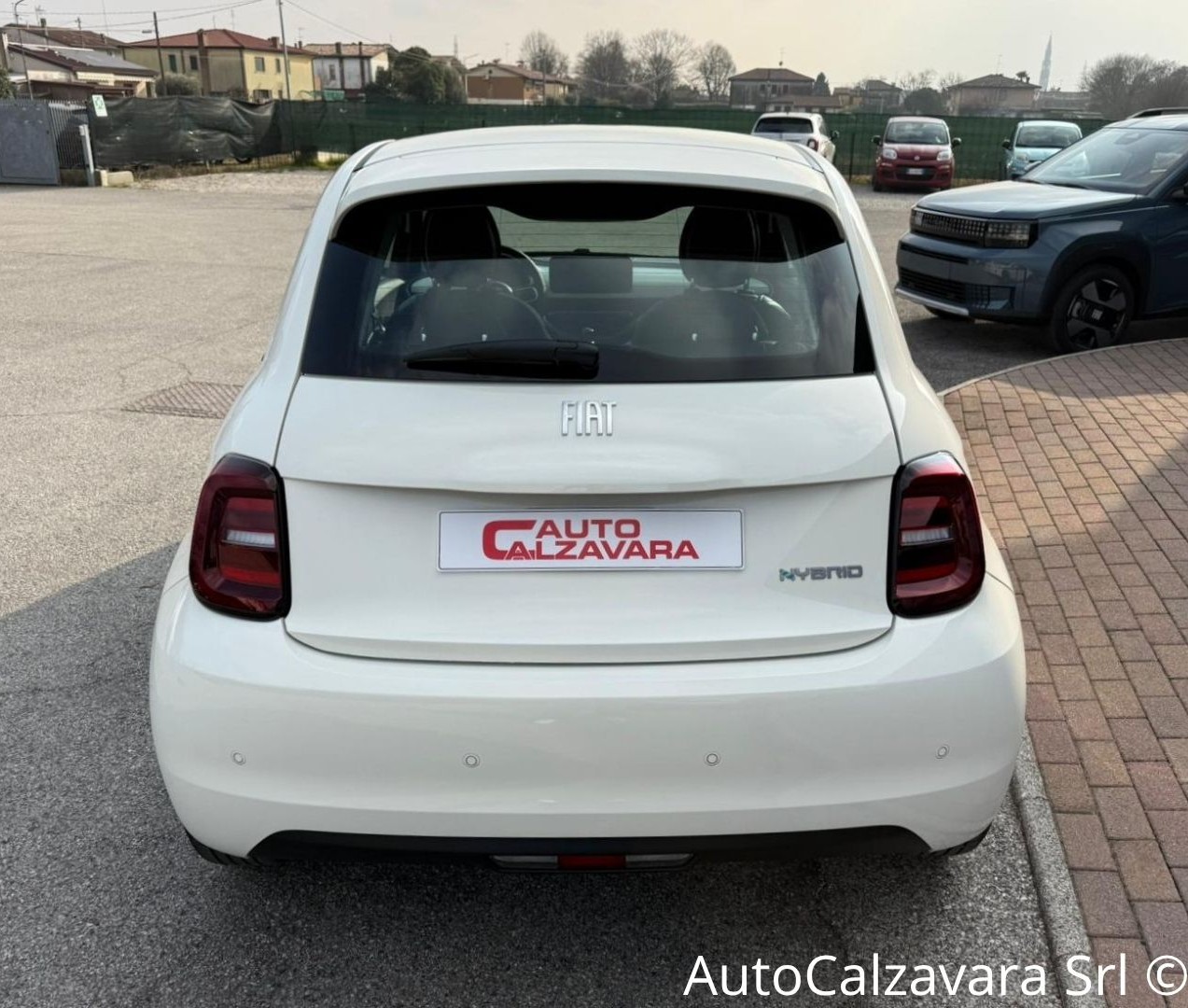 Fiat 500 Berlina Hybrid Torino / BIANCO GELATO / TX262635