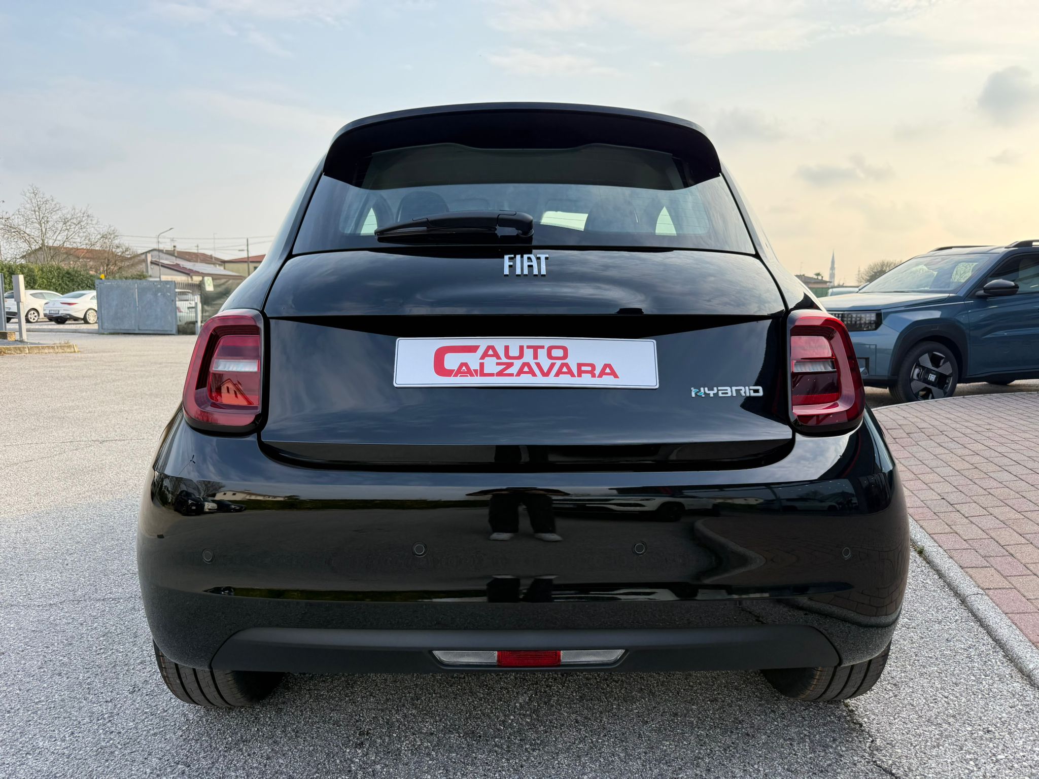 Fiat 500 Berlina Hybrid Torino / NERO ONYX / TX262578