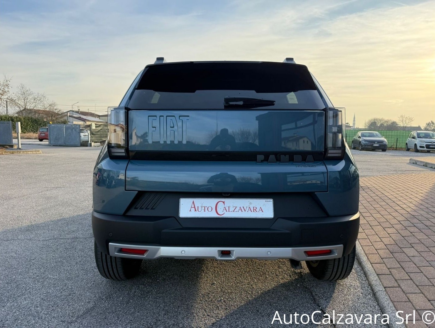 Fiat Grande Panda 1.2 Hybrid 100 CV S&S La Prima / BLU LAGO / SZA18451