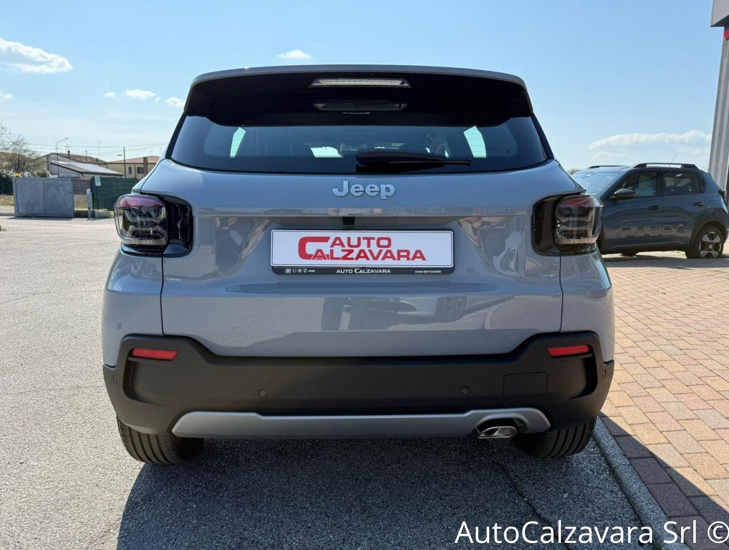 Jeep Avenger 1.2 Turbo 110 CV MHEV Altitude / GRIGIO STORM / HC950PY