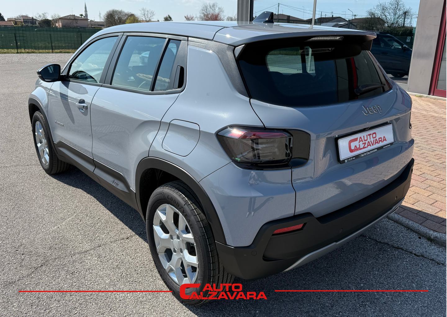 Jeep Avenger 1.2 Turbo 110 CV MHEV Altitude / GRIGIO STORM / HC950PY