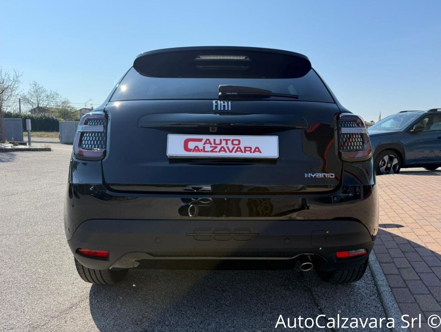 Fiat 600 Hybrid 100 CV DCT MHEV La Prima / NERO CINEMA / GY485CV