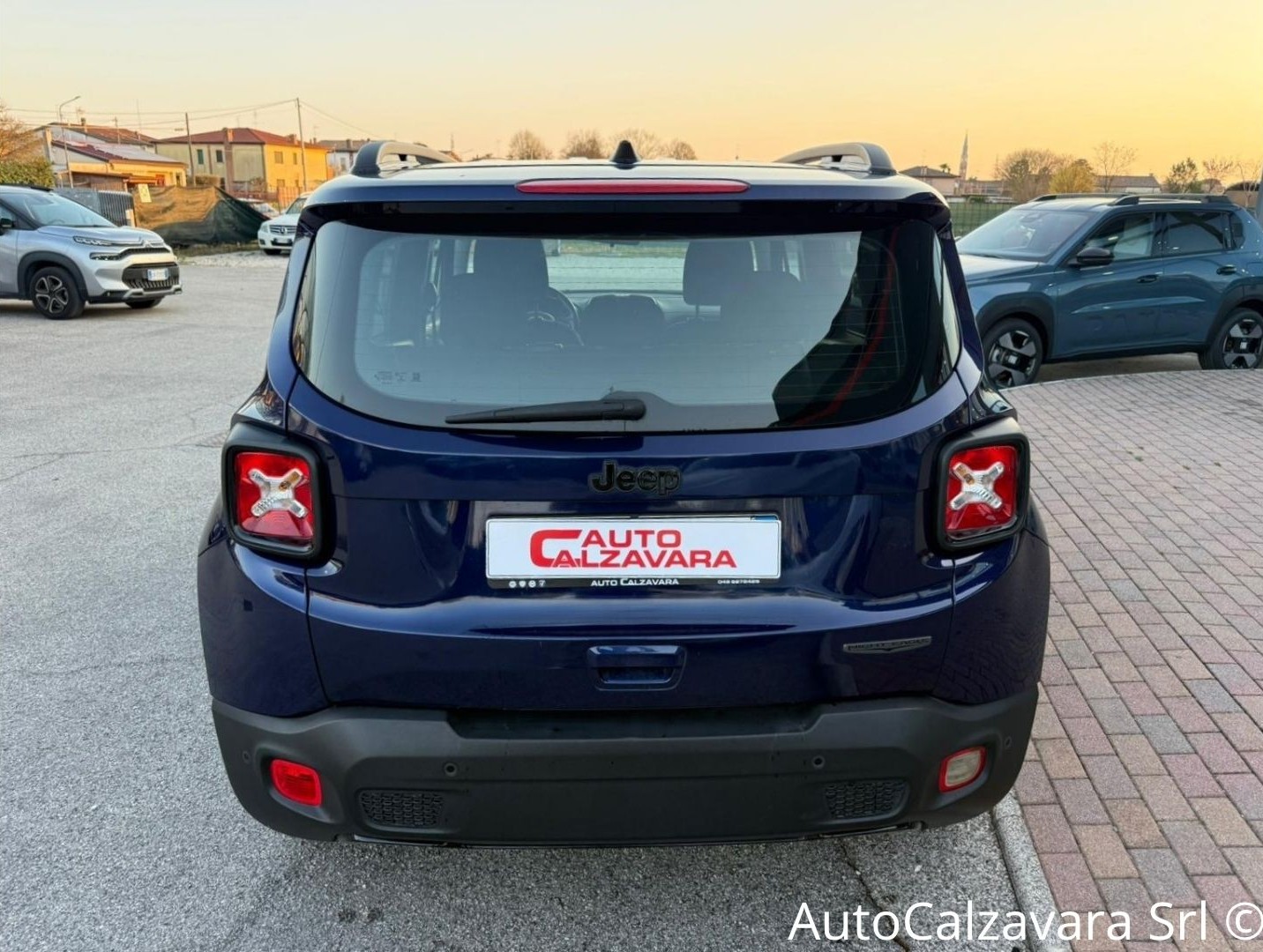 Jeep Renegade 1.0 T3 Night Eagle / BLACK CLEAR COAT / GA451LD