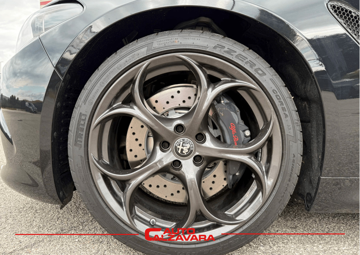Alfa Romeo Giulia 2.9 V6 Bi-Turbo AT8 Quadrifoglio / R7691018