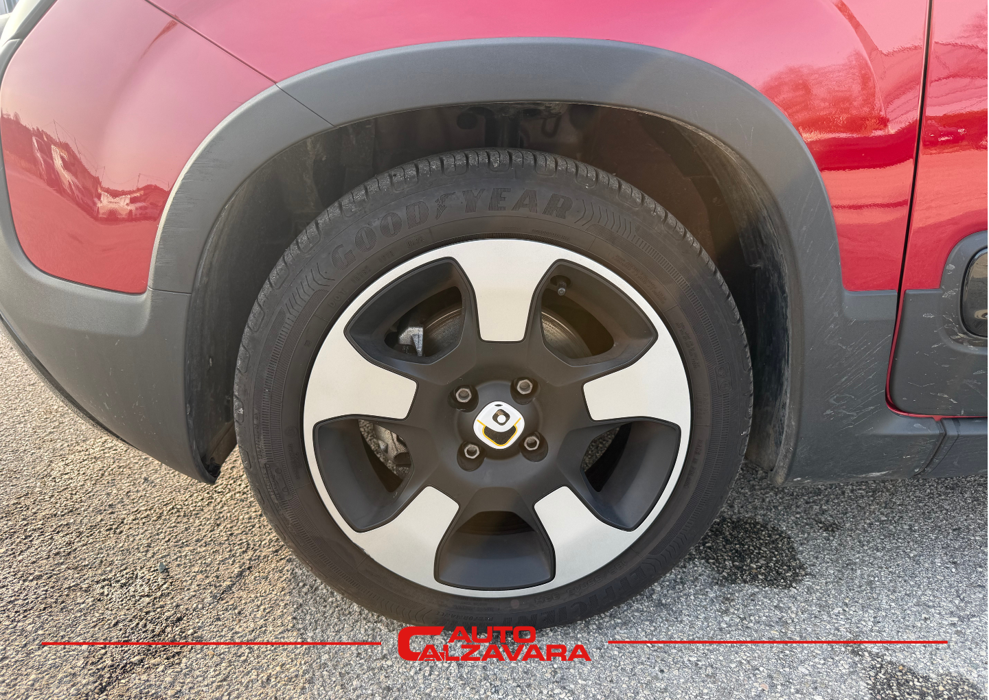 Fiat Panda Cross 1.0 FireFly S&S Hybrid / ROSSO PASSIONE / GY754ZZ