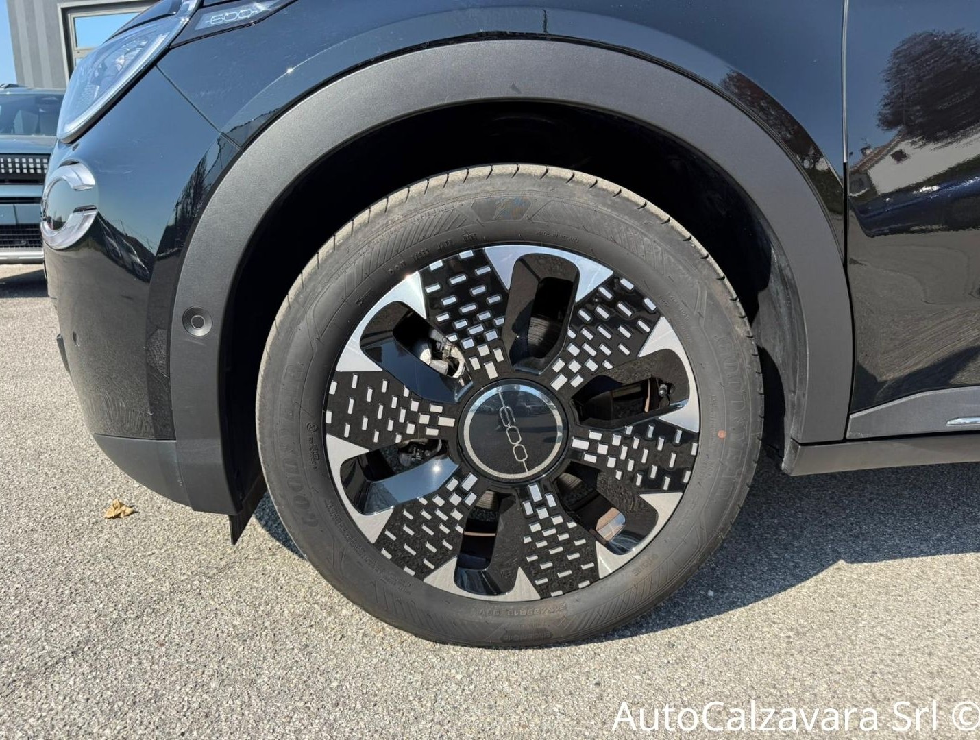 Fiat 600 Hybrid 100 CV DCT MHEV La Prima / NERO CINEMA / GY485CV