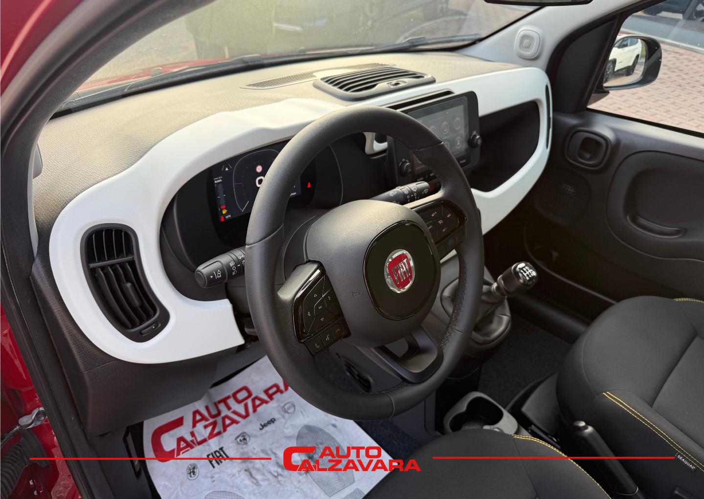 Fiat Panda Cross 1.0 FireFly S&S Hybrid / ROSSO PASSIONE / GY754ZZ