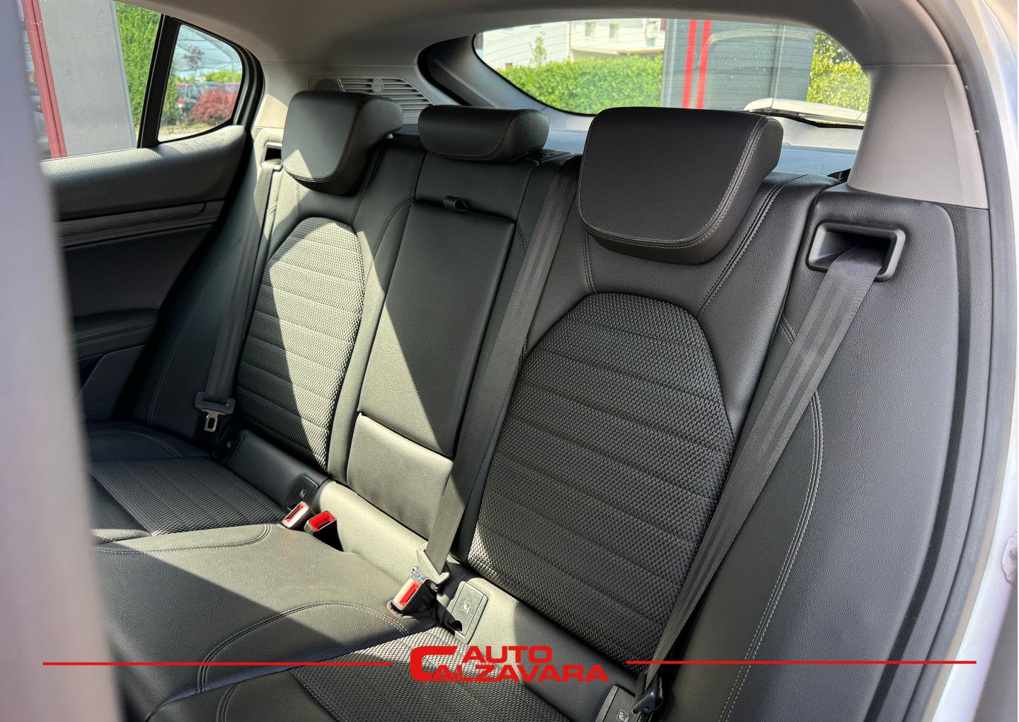 Alfa Romeo Stelvio 2.2 Turbodiesel 160 CV AT8 RWD Business / ARGENTO / FW519DC