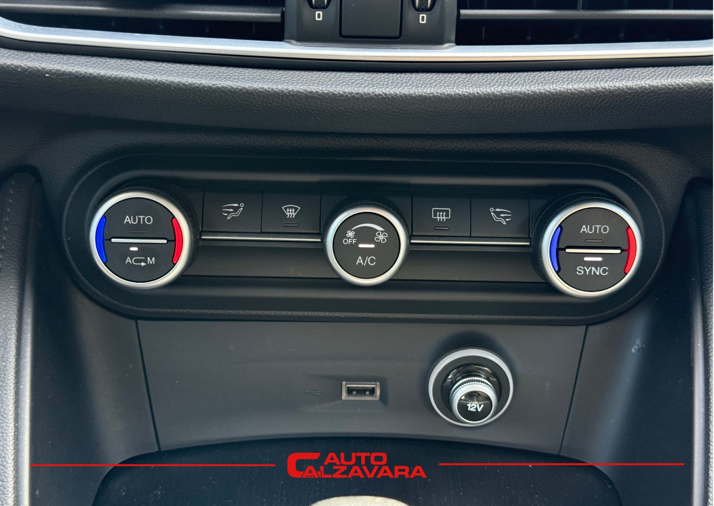 Alfa Romeo Stelvio 2.2 Turbodiesel 160 CV AT8 RWD Business / ARGENTO / FW519DC